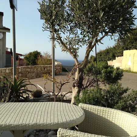 La Perla Sardasolemare Ferienhaus *